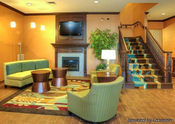 Comfort Inn & Suites Fayetteville-University Area Esterno foto